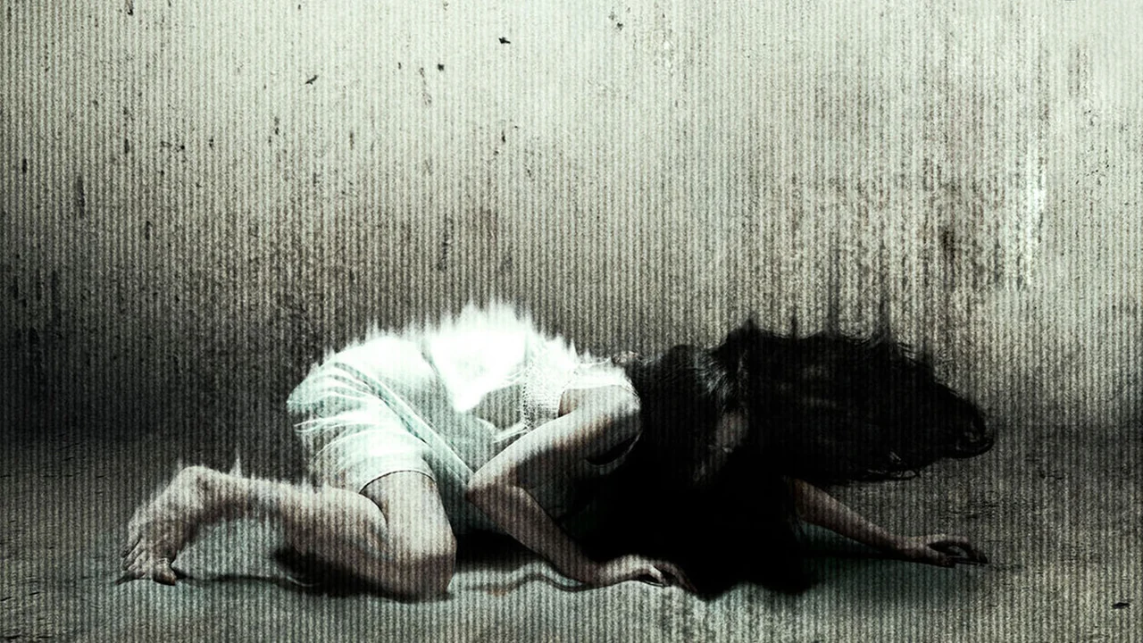 Фильм Квартира 143 (2011)